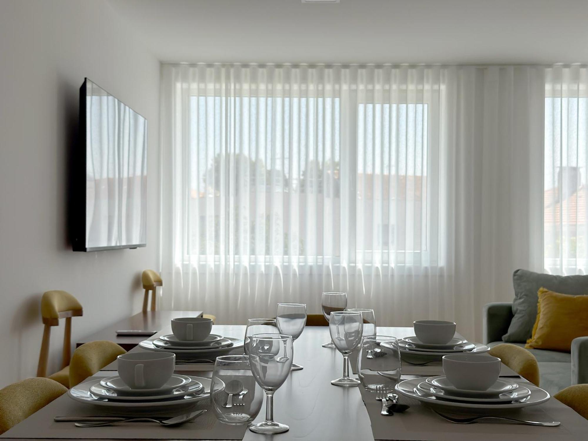 Vibrant Host Solutions-Campo 24 Agosto Apartment ปอร์โต ภายนอก รูปภาพ